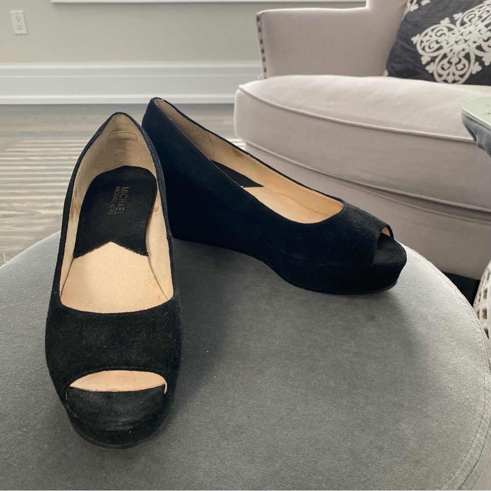 Michael Kors open toe platform’s